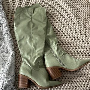 Wide Leg “Cowboy” Boot